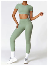 https://athlora.ca › products › gym-sets-for-women-fitness-2