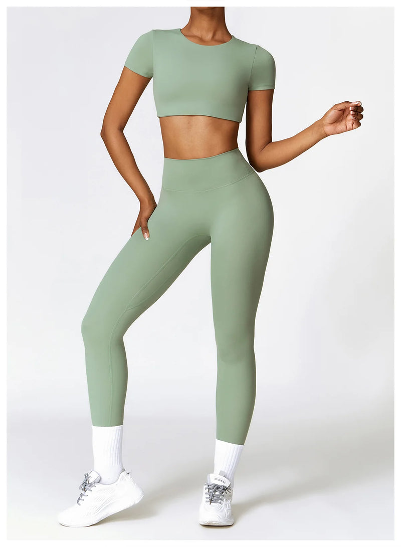 https://athlora.ca › products › gym-sets-for-women-fitness-2