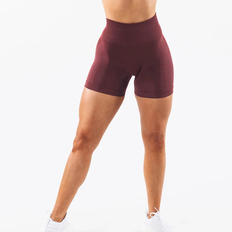 https://athlora.ca › products › gym-shorts-women-contour