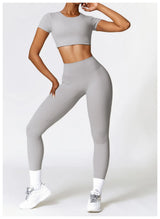 https://athlora.ca › products › gym-sets-for-women-fitness-2