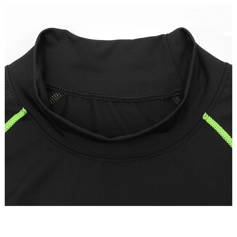 https://athlora.ca › products › mens-compression-shirt-long-sleeve