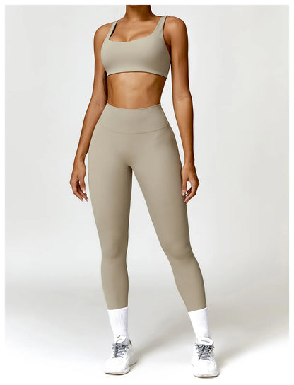 Gym sets for women - Tracksuit