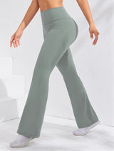 https://athlora.ca › products › gym-leggings-flare